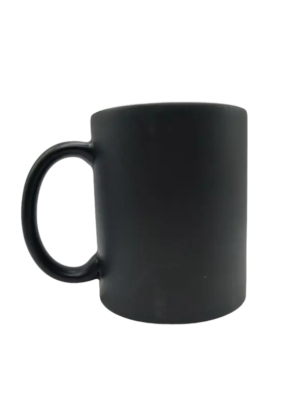 Mug noir personnalisable - Atelier Aby - Plérin - Made in breizh